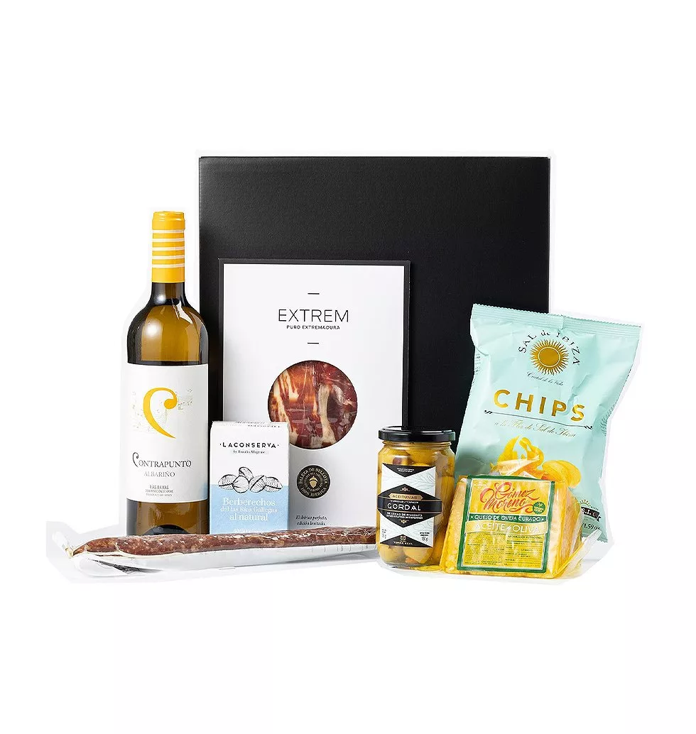 Aperitif Essentials: Gourmet Snack Pack