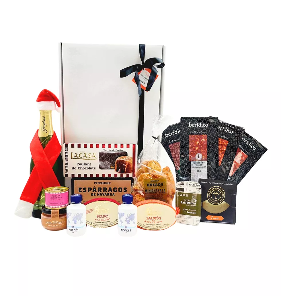 Exclusive Hamper of Delicacies & Treats