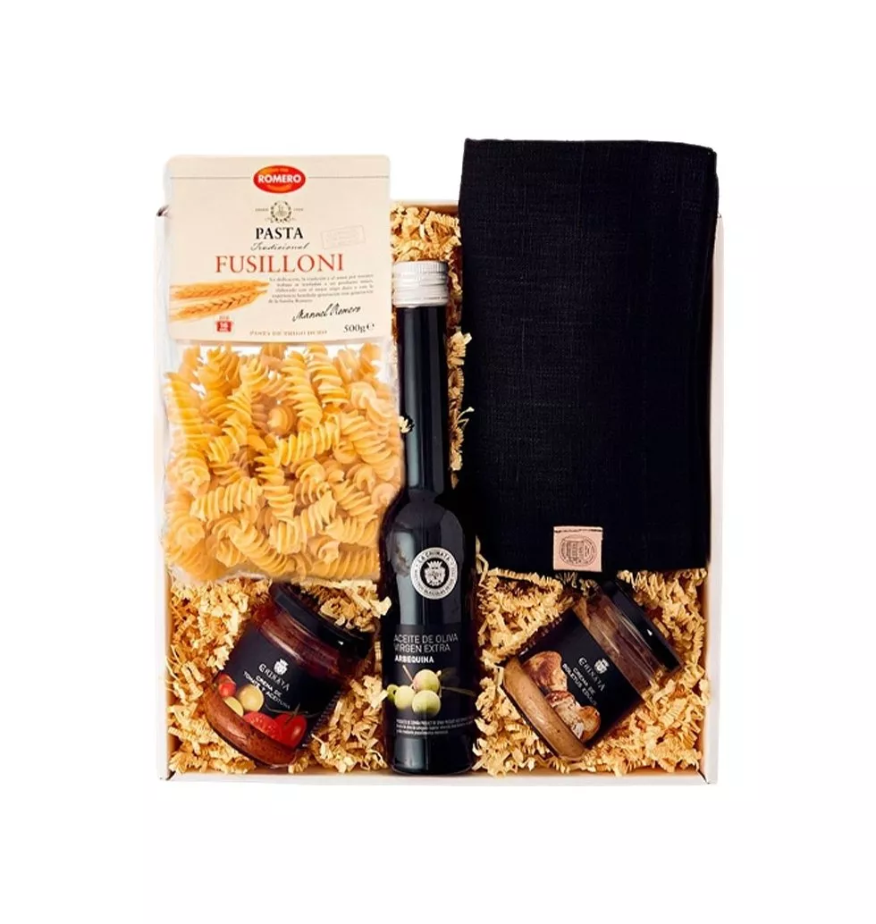 Finest Pasta and Black Apron Hamper